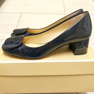 Michael Kors mid pump patent admiral Navy Pauline